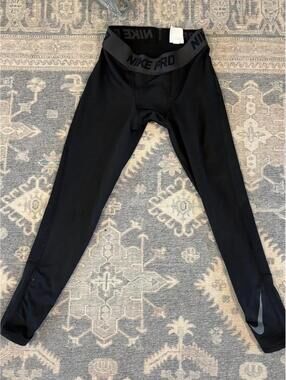 Nike Pro black compression pants size men’s medium